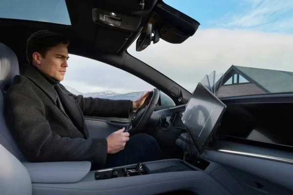 BYD SEALION 7 - Slide 1